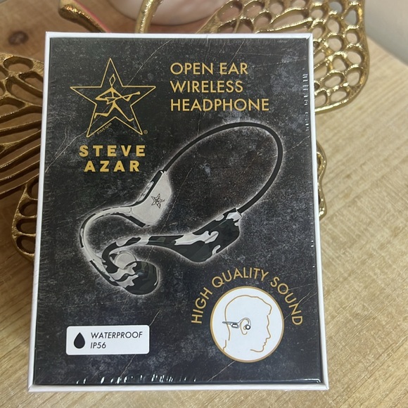 Steve Azar Open Ear Wireless Headphones - Picture 3 of 3